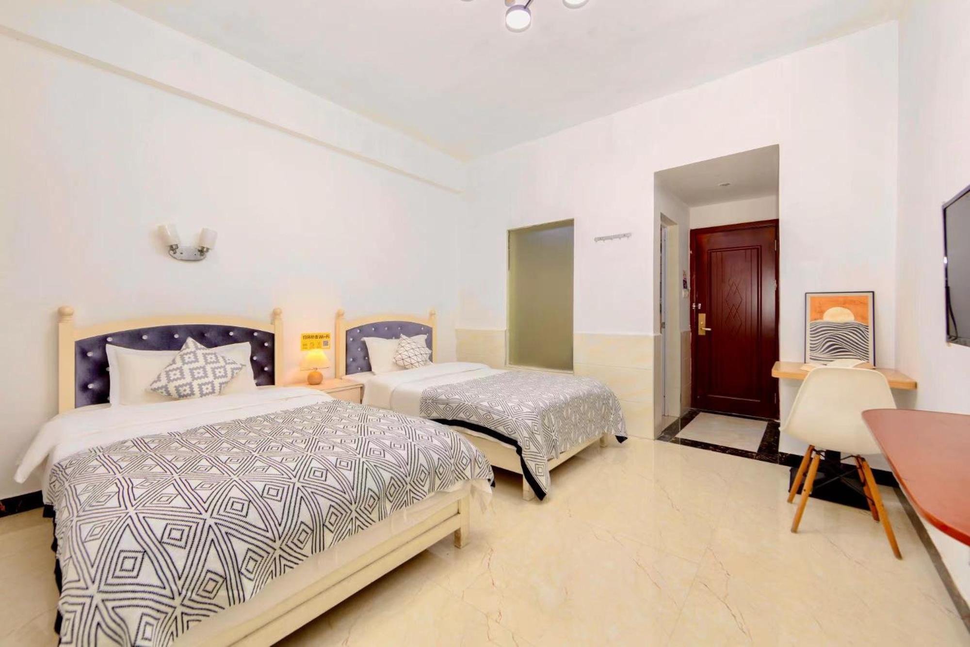 26 Degrees Inn Жангжиаже Екстериор снимка
